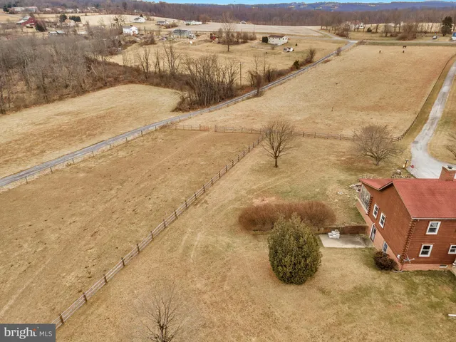 $899,000 | 1720 East Deep Run Road, Manchester, MD 21102