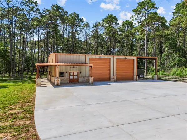 $1,375,000 | 7306 Live Oak Circle, Alvin, TX 77511
