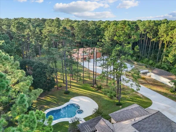 $1,375,000 | 7306 Live Oak Circle, Alvin, TX 77511