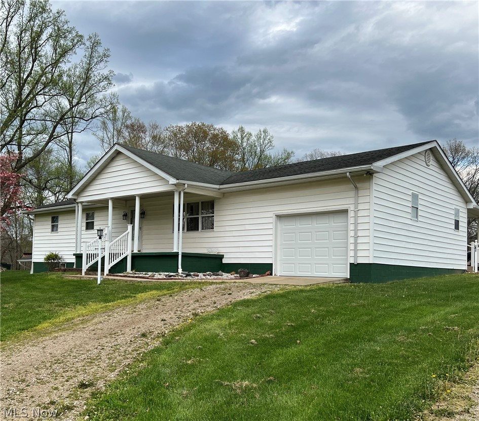 51147 Rice Run Road Reedsville, OH 45772 - Photo 2 of 31
