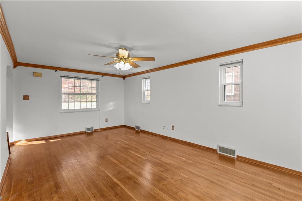 6317 Verona Road Verona, PA 15147 - Photo 16 of 29 Gallery Image 16