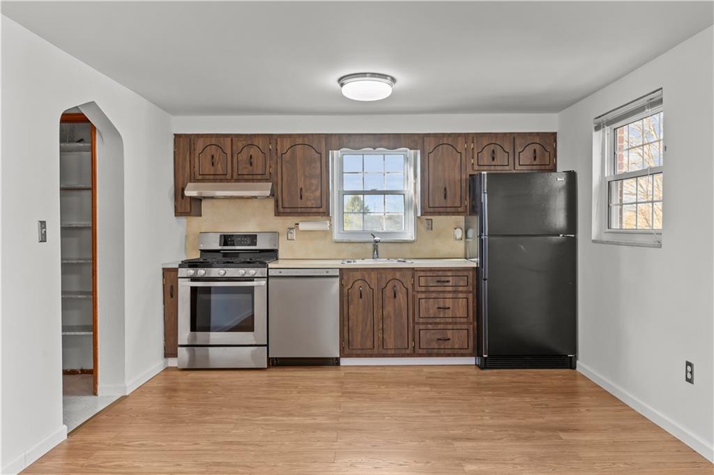 6317 Verona Road Verona, PA 15147 - Photo 10 of 29 Gallery Image 10