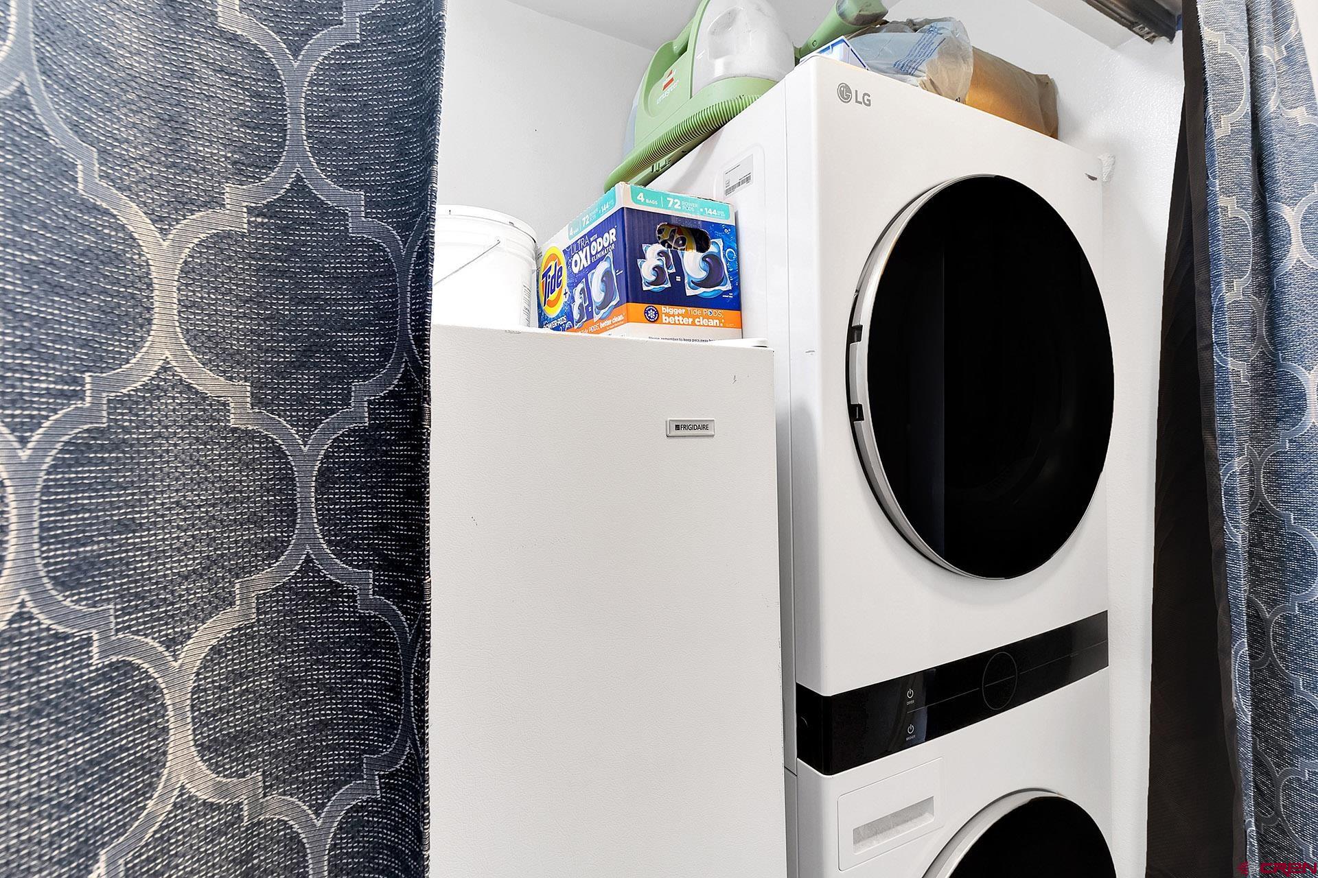 1011 Ray Avenue Delta, CO 81416 - Photo 21 of 26 a utility room with dryer and washer