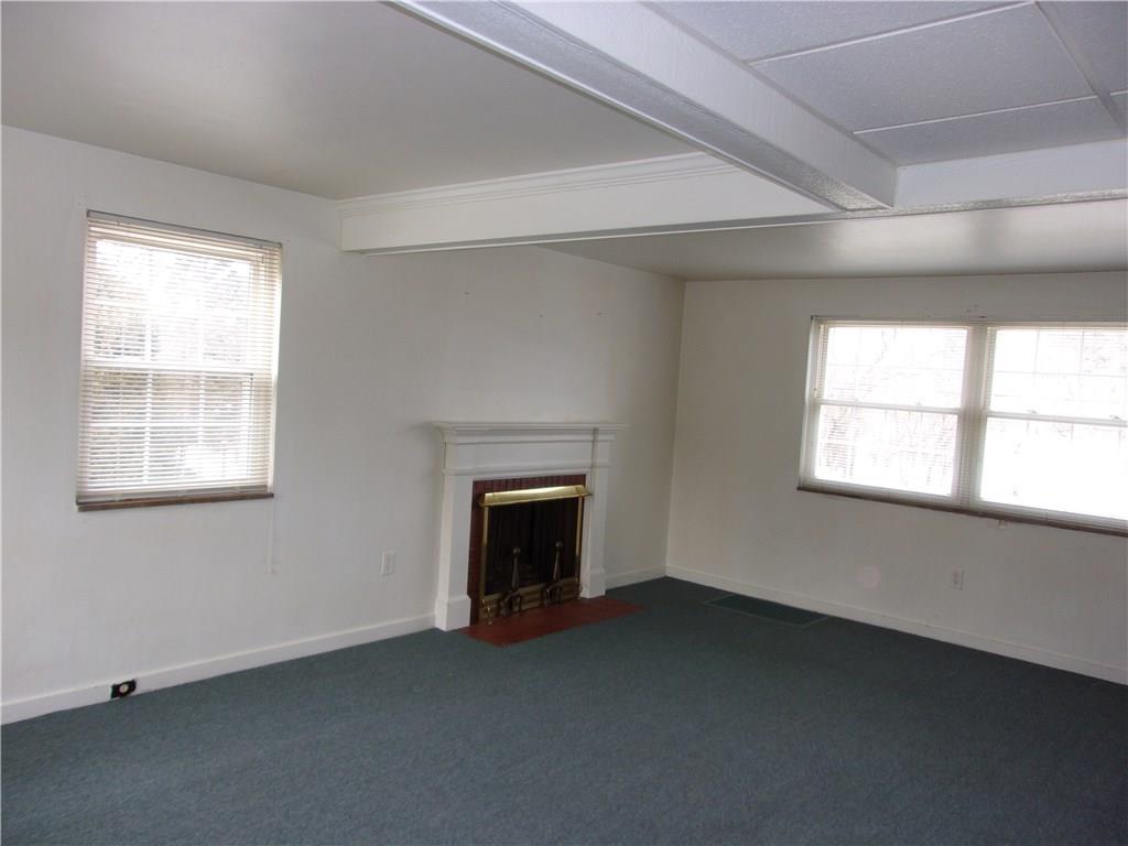 2288 Reis Run Road Pittsburgh, PA 15237 - Photo 7 of 23 View of family room from left rear corner. Loads of natural lighting throughout!