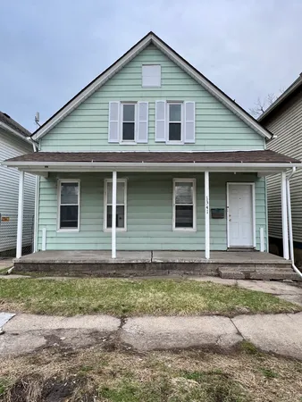 $1,394 | 1341 West 4th Street, Davenport, IA 52802