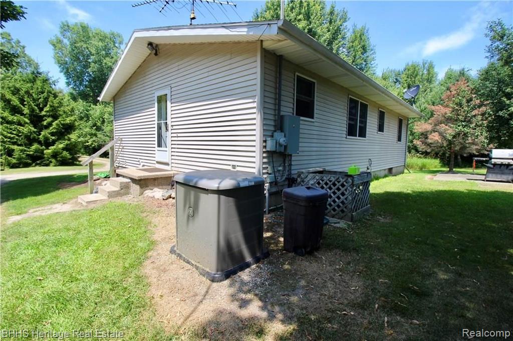 3333 Gregory Road Gregory, MI 48137 - Photo 15 of 21