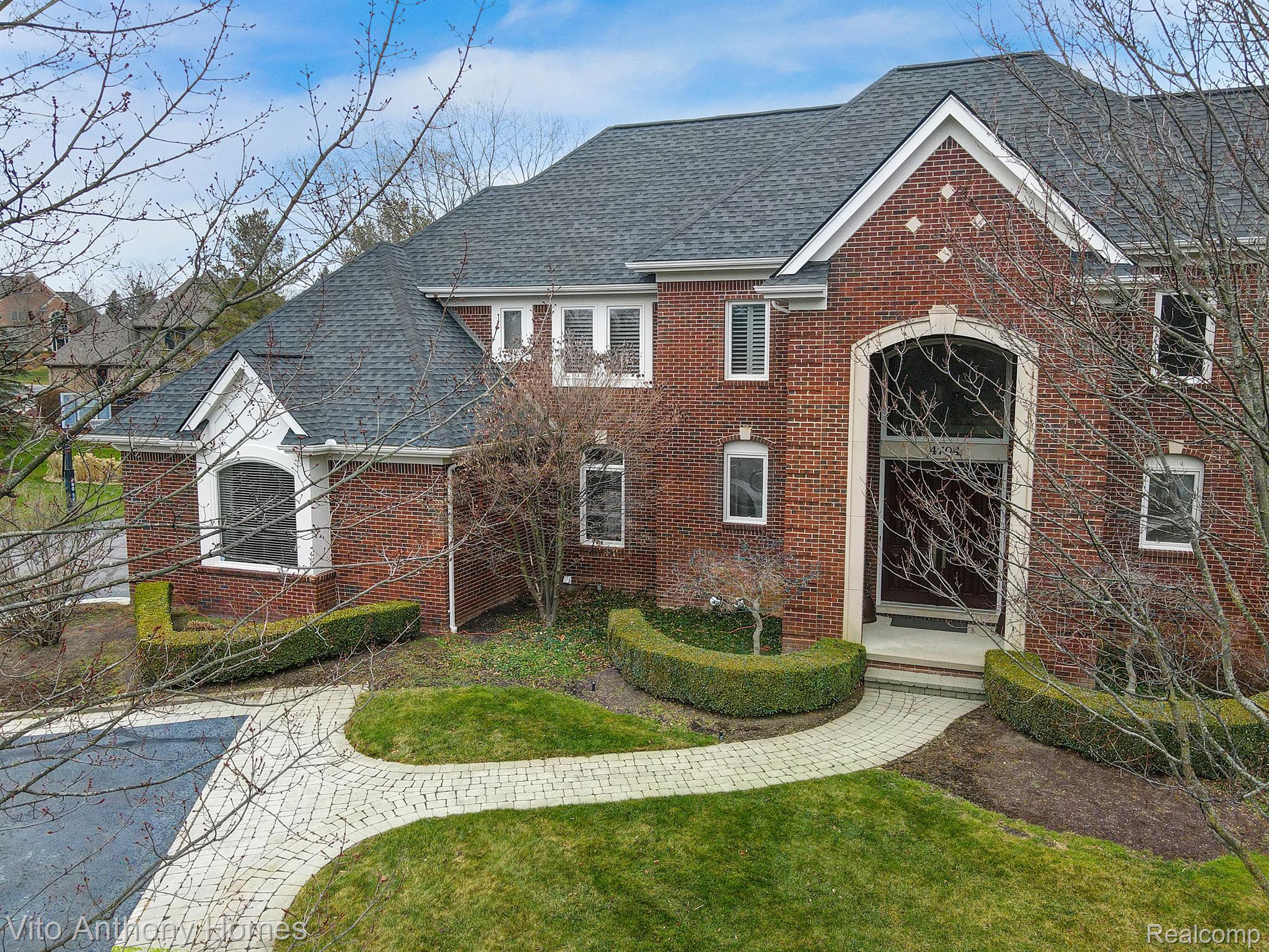 4704 Windemere Court Rochester, MI 48306 - Photo 3 of 87 Gallery Image 3
