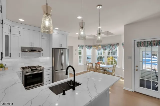 $899,000 | 17 Craft Farm Drive, Bridgewater, NJ 08807