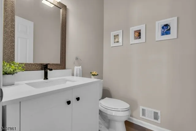 $899,000 | 17 Craft Farm Drive, Bridgewater, NJ 08807