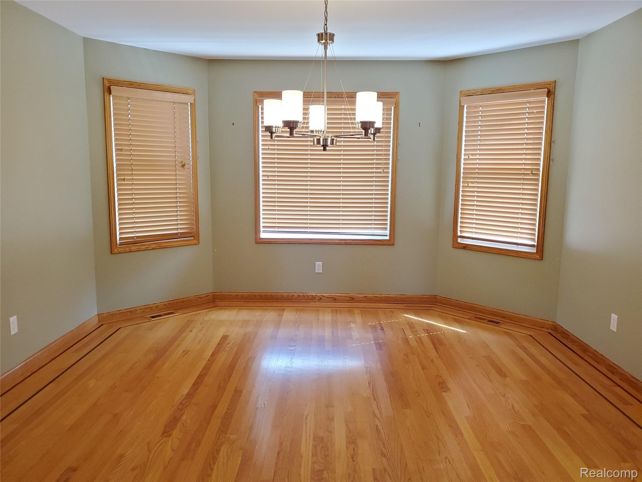 16066 South Duffield Road Byron, MI 48418 - Photo 16 of 41 20210914_121427.jpg
