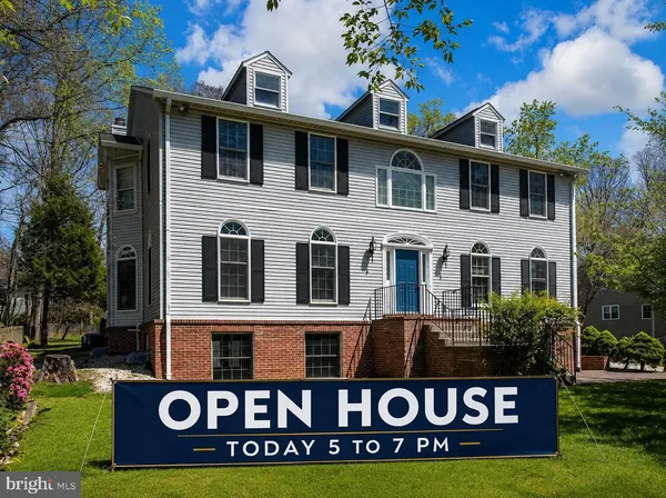 $5,499 | 2725 Oldewood Drive, Falls Church, VA 22043