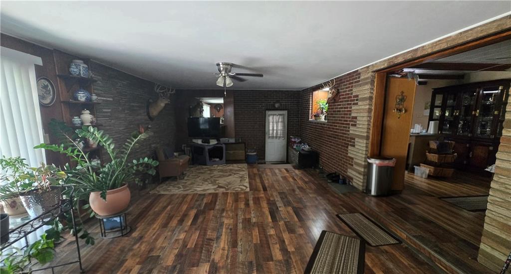420 North Keel Ridge Road Hermitage, PA 16148 - Photo 10 of 18