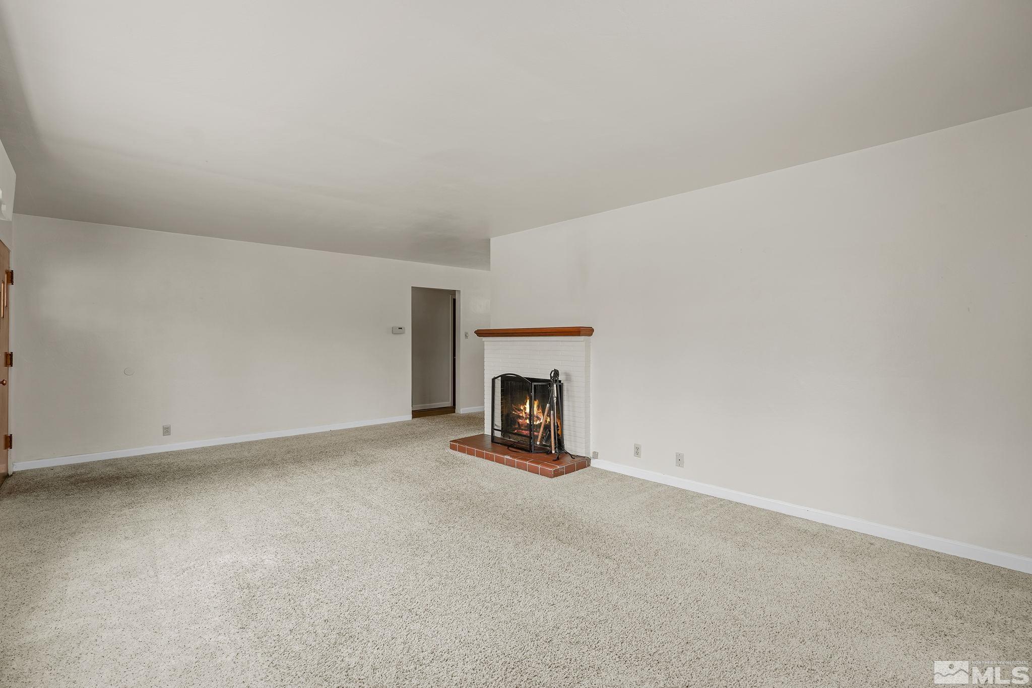 335 Sunset Drive Reno, NV 89509 - Photo 5 of 17 Photo 5