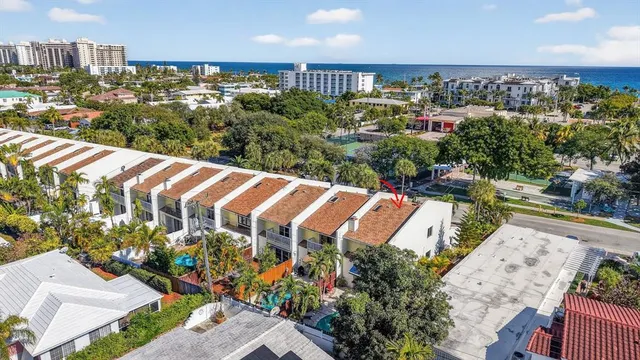 $889,000 | 4465 Poinciana Street, Unit 4465, Lauderdale-by-the-Sea, FL 33308
