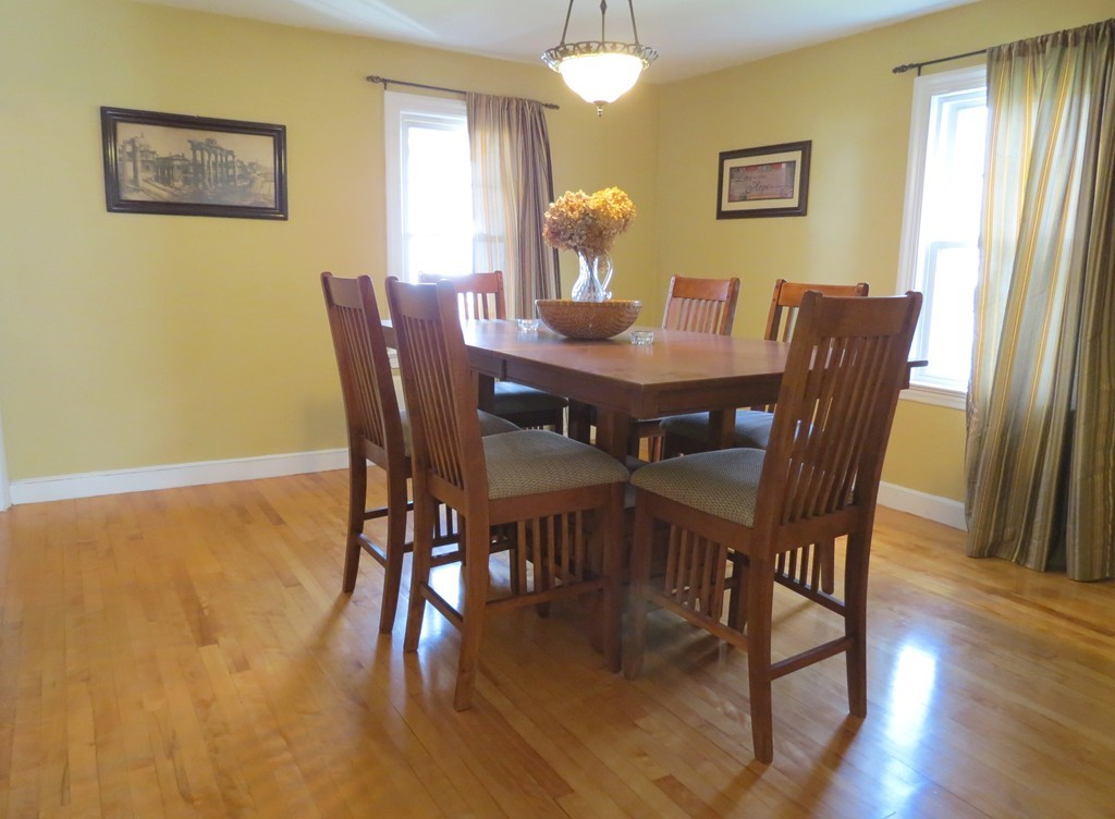 18 Hartford Road Worcester, MA 01606 - Photo 7 of 24 Gallery Image 7