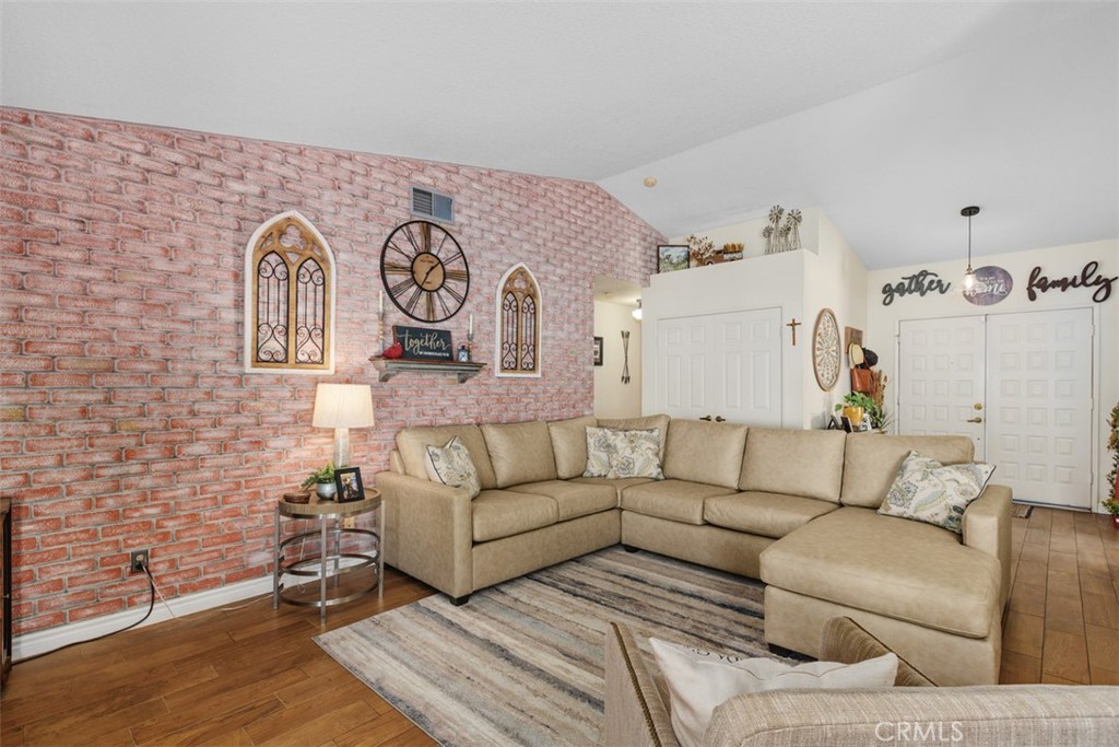 29486 Piping Rock Road Menifee, CA 92586 - Photo 15 of 42