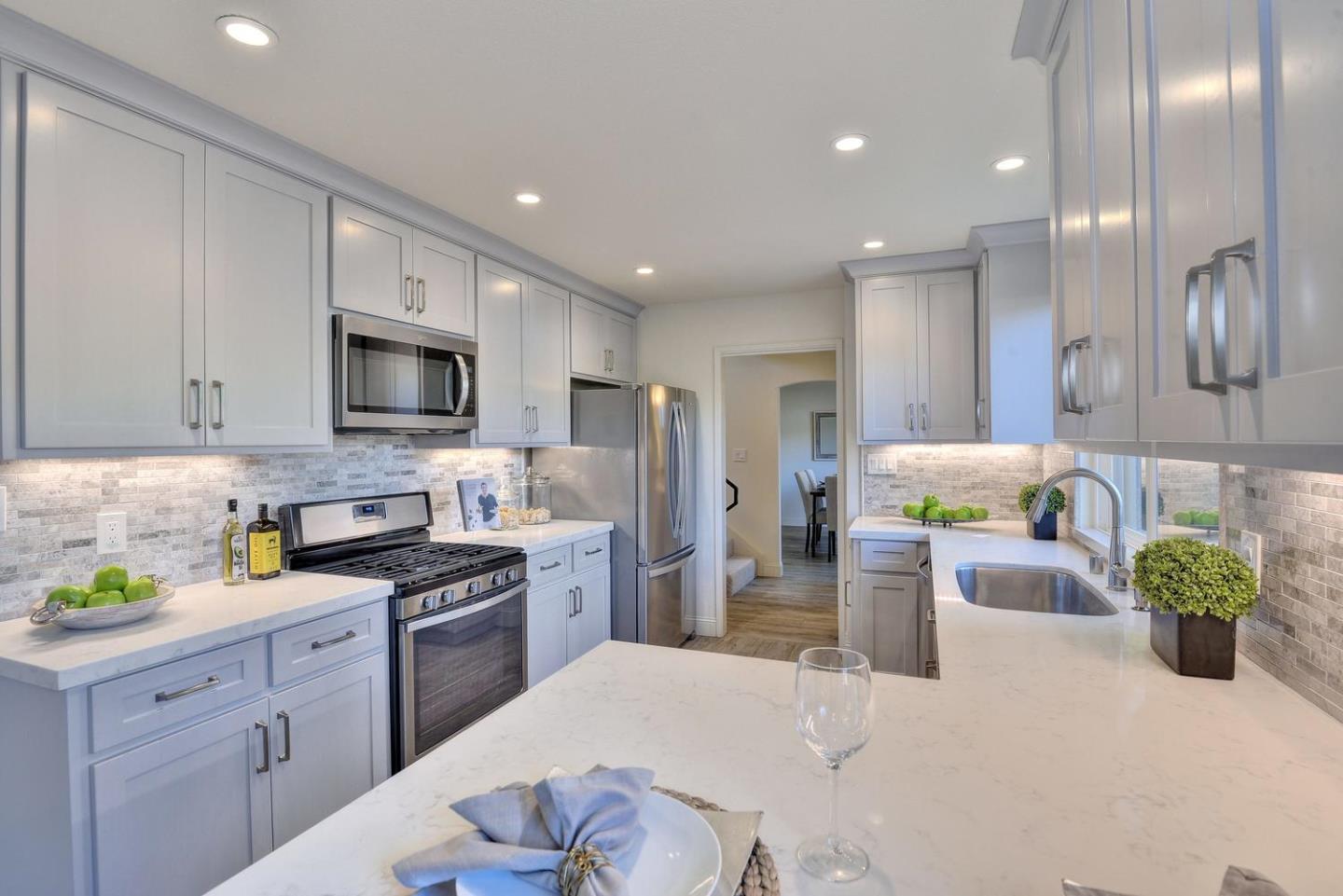 741 Pollard Road, Unit 5 Los Gatos, CA 95032 - Photo 11 of 30 Gallery Image 11