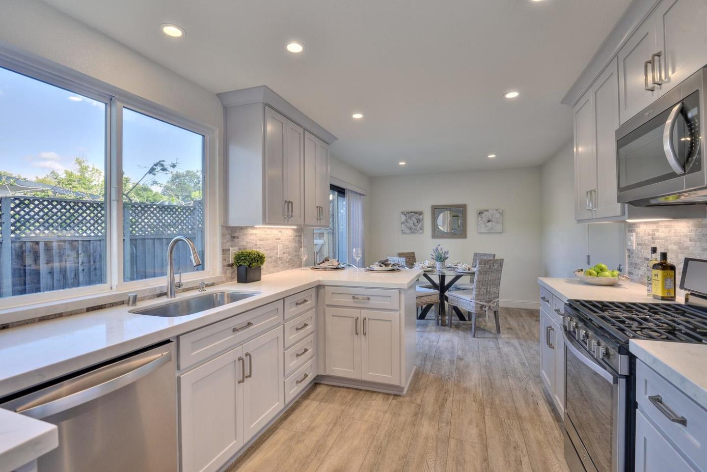741 Pollard Road, Unit 5 Los Gatos, CA 95032 - Photo 9 of 30 Gallery Image 9