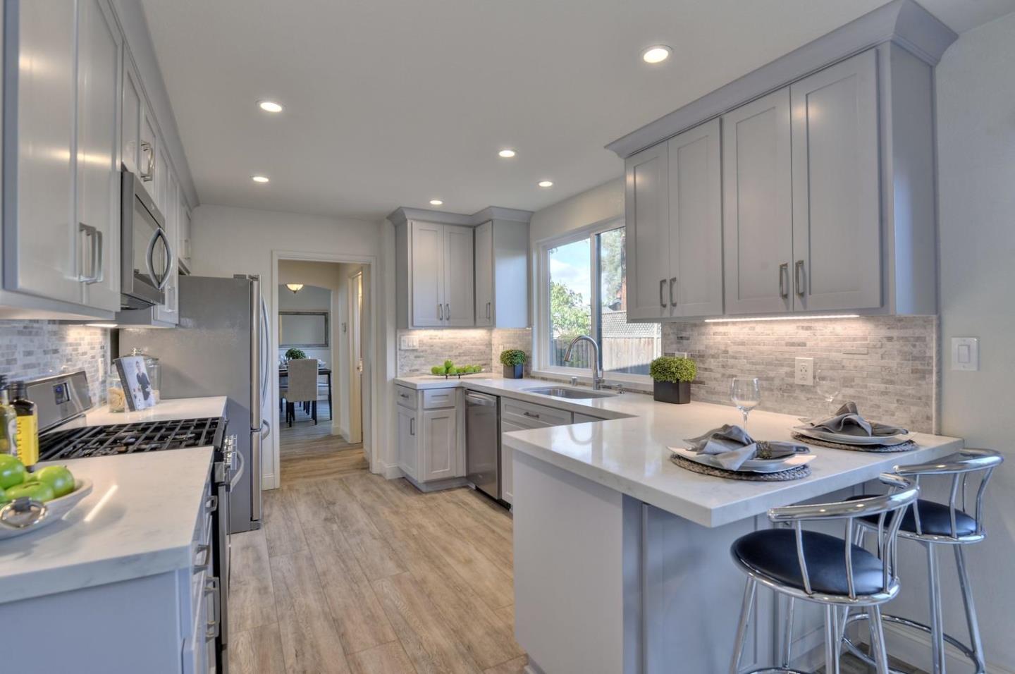 741 Pollard Road, Unit 5 Los Gatos, CA 95032 - Photo 10 of 30 Gallery Image 10