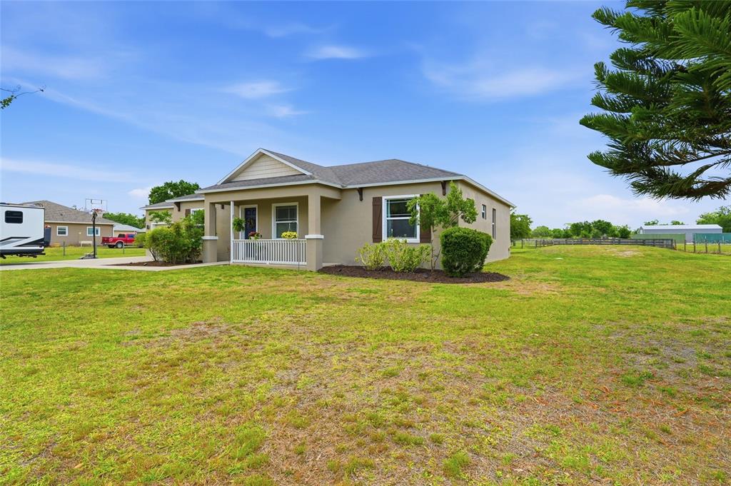 6104 Spencer Parrish Road Parrish, FL 34219 - Photo 4 of 51 Gallery Image 4
