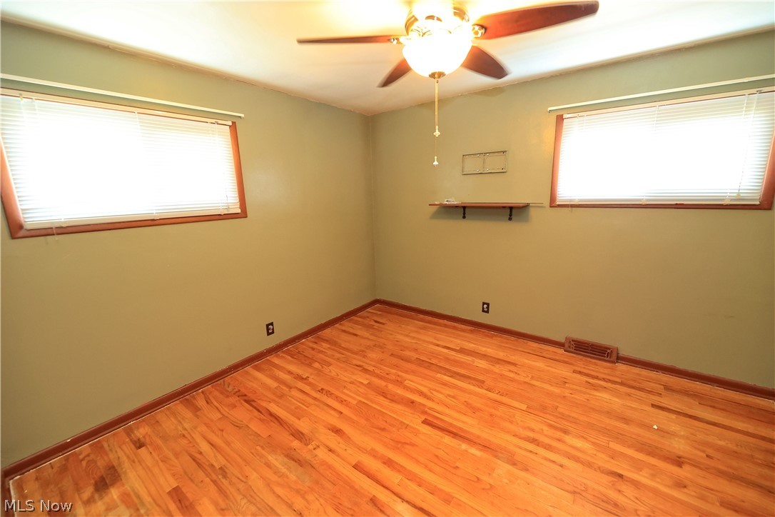 31679 Densmore Road Willowick, OH 44095 - Photo 11 of 24