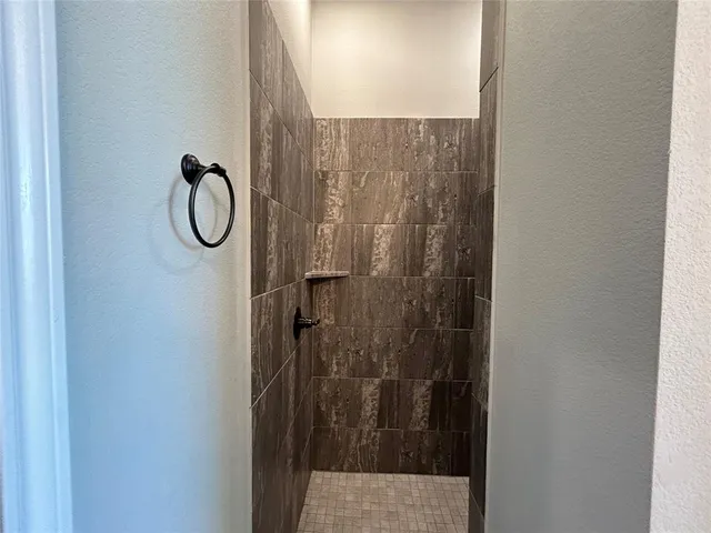 $2,695 | 1025 Katie Court, Azle, TX 76020