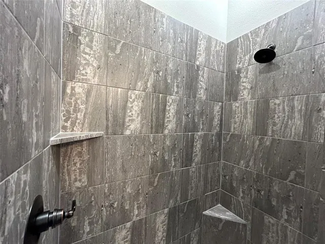 $2,695 | 1025 Katie Court, Azle, TX 76020