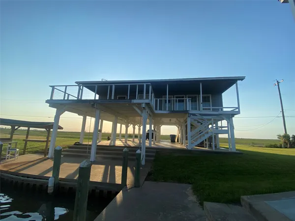 $424,000 | 125 Marlin Avenue, Freeport, TX 77541