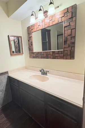 $260,000 | 3820 Clover Drive, Alvin, TX 77511