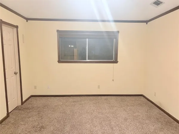 $260,000 | 3820 Clover Drive, Alvin, TX 77511