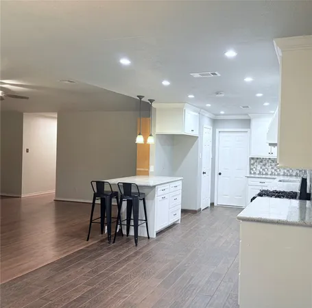 $260,000 | 3820 Clover Drive, Alvin, TX 77511