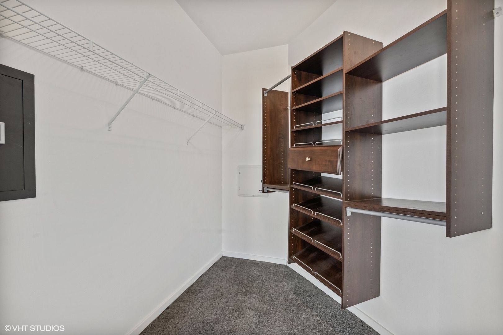 125 South Green Street, Unit 901A Chicago, IL 60607 - Photo 16 of 21