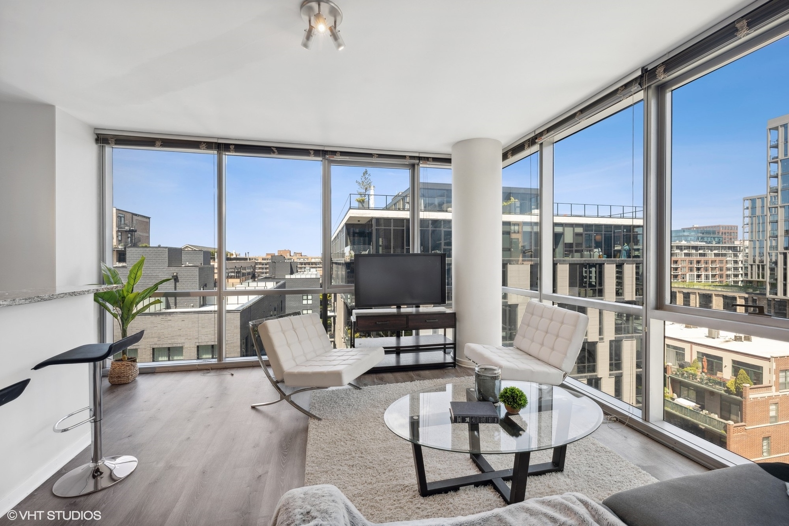 125 South Green Street, Unit 901A Chicago, IL 60607 - Photo 3 of 21