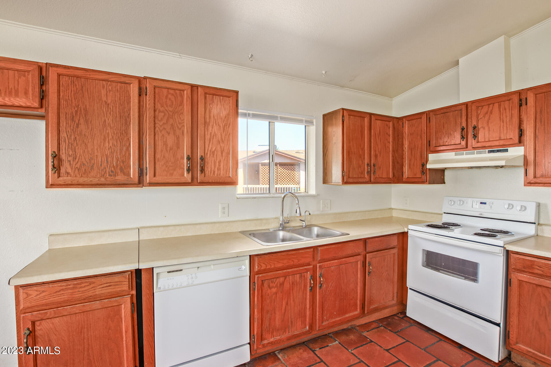 1422 East Fremont Road Phoenix, AZ 85042 - Photo 13 of 40 0013-13 Fremont 1422