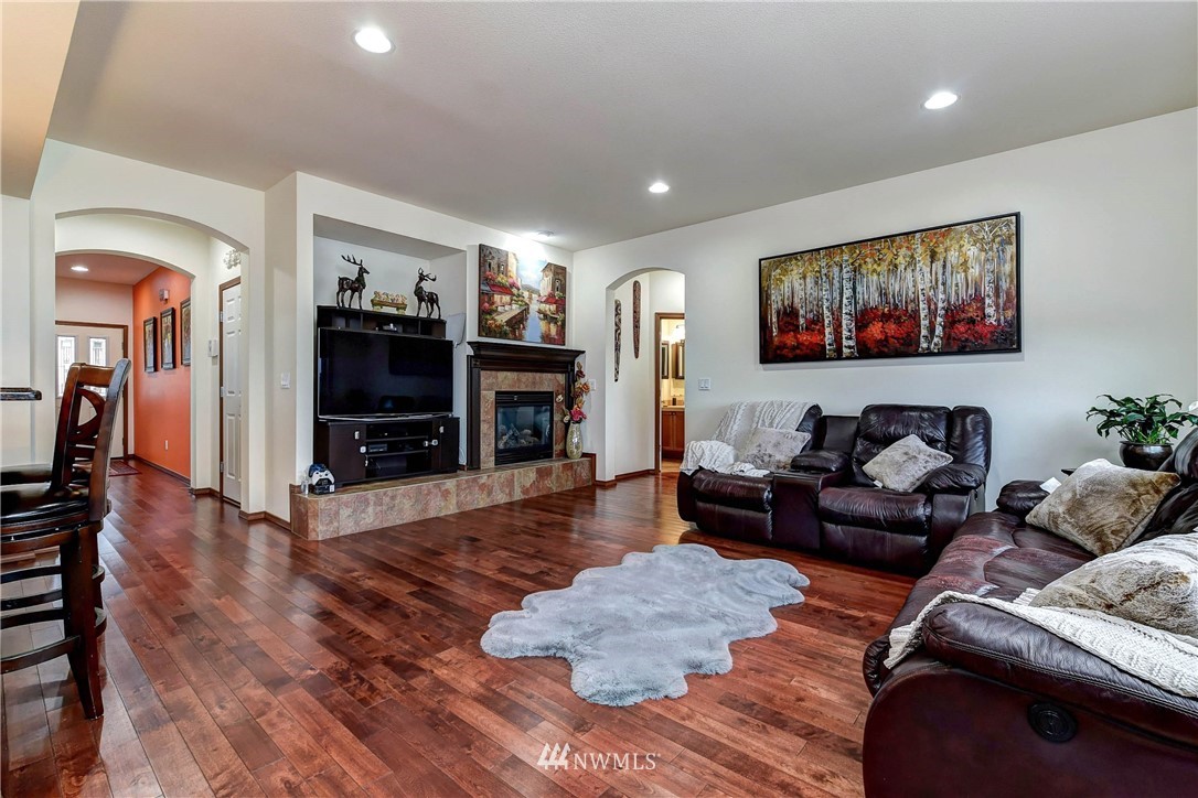 22818 42nd Drive Southeast Bothell, WA 98021 - Photo 4 of 39