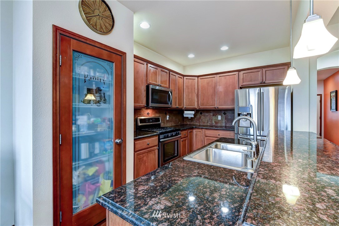 22818 42nd Drive Southeast Bothell, WA 98021 - Photo 9 of 39