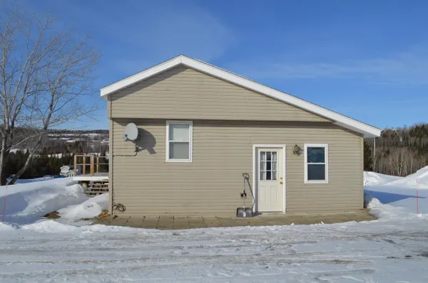 $179,000 | 48 Thibeault Road, New Canada, ME 04743