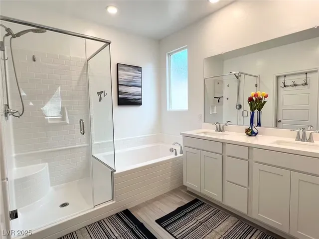 $3,000 | 3713 Neblina Drive, Henderson, NV 89052