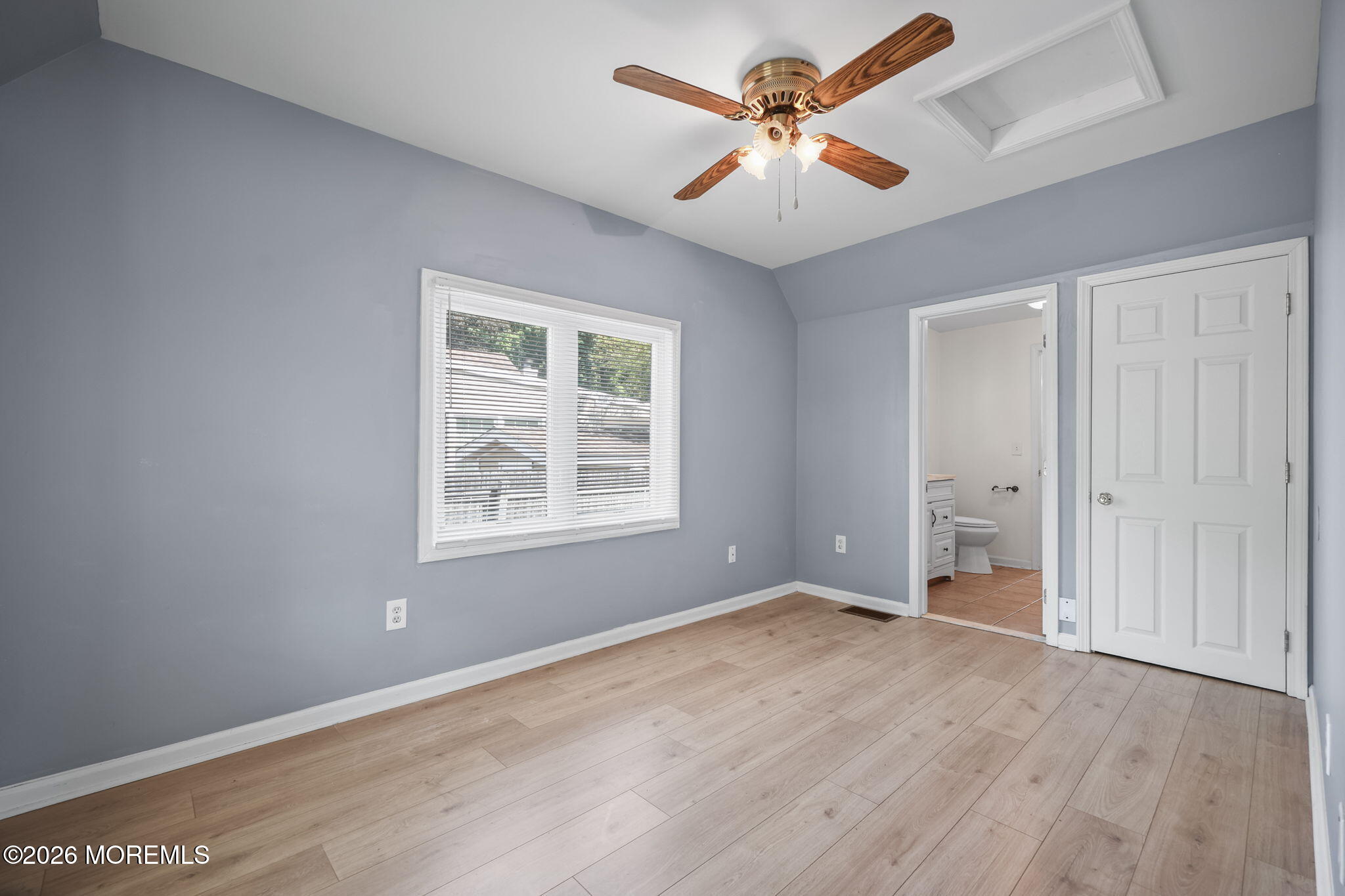 804 Nutswamp Road, Unit FRONT Red Bank, NJ 07701 - Photo 16 of 23 Bed #1