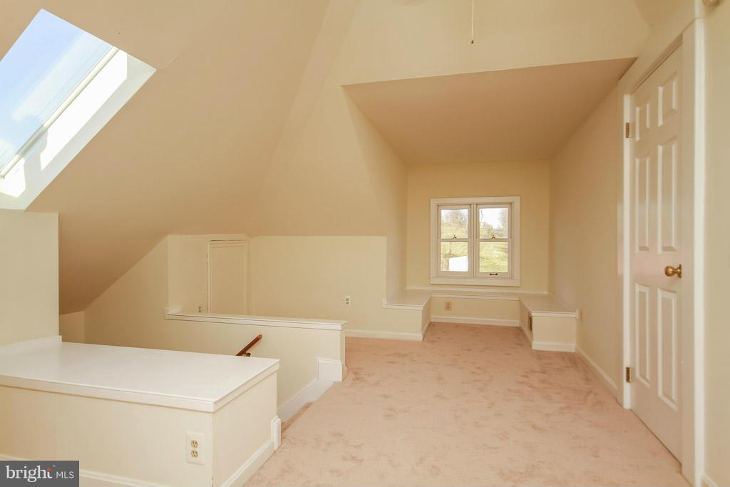 11301 Moxley Road Damascus, MD 20872 - Photo 24 of 30 Bedroom