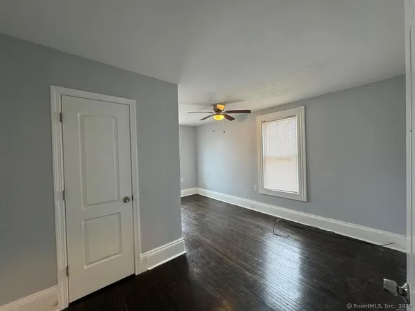 $2,800 | 557 Colorado Avenue, Bridgeport, CT 06605