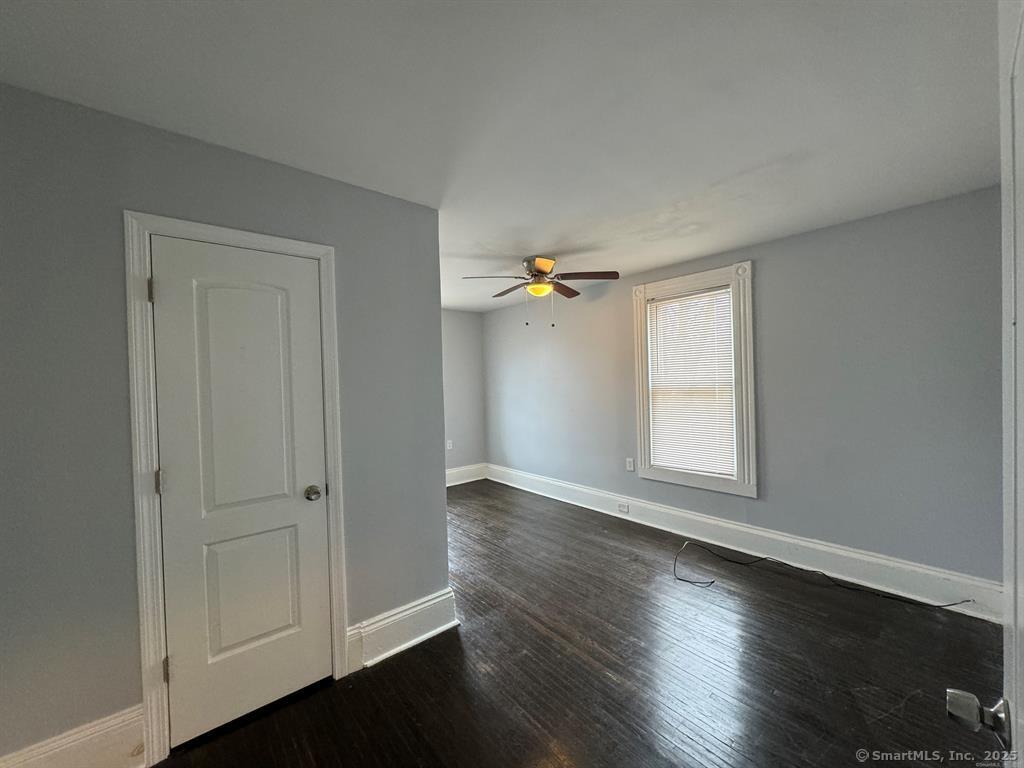 557 Colorado Avenue Bridgeport, CT 06605 - Photo 17 of 21