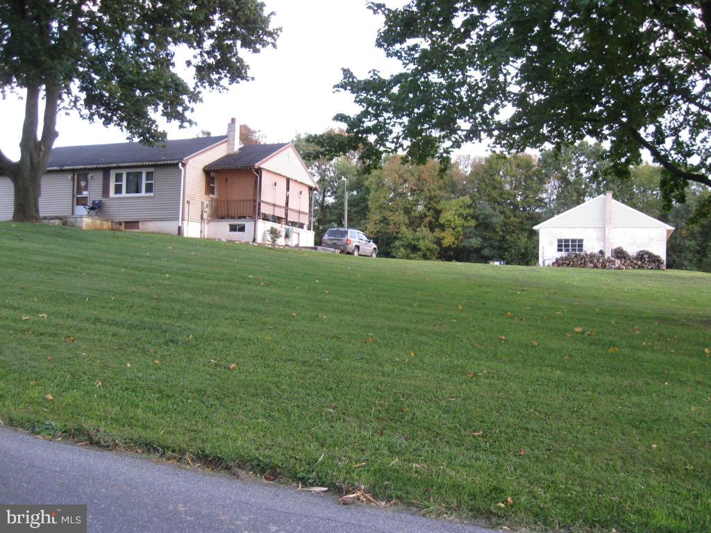 148 Michters Road Newmanstown, PA 17073 - Photo 5 of 21 Gallery Image 5