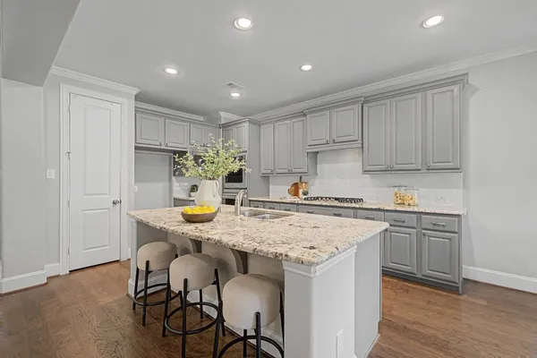 $825,000 | 28298 Calaveras Lake Drive, Spring, TX 77386