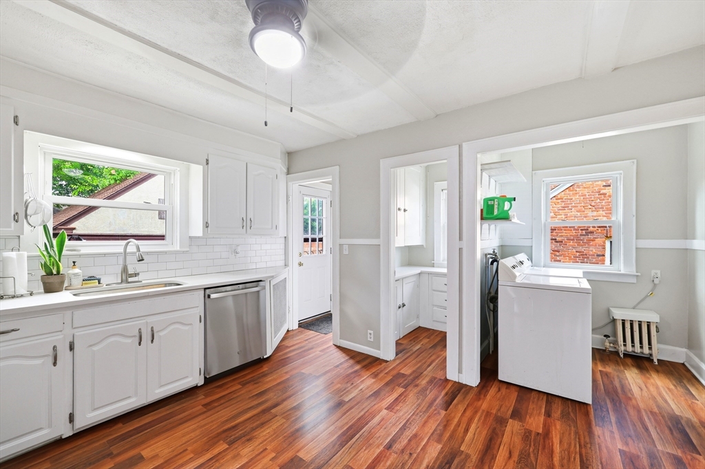 66 Rencelau Street Springfield, MA 01118 - Photo 22 of 42 Gallery Image 22