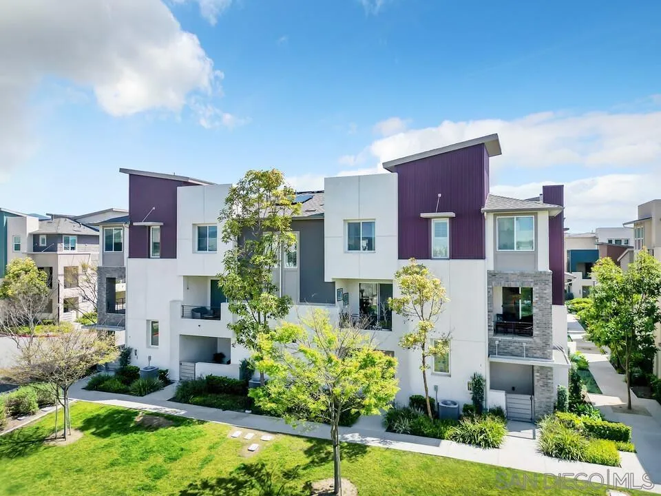 1842 Observation Way, Unit 3 Chula Vista, CA 91915 - Photo 2 of 46