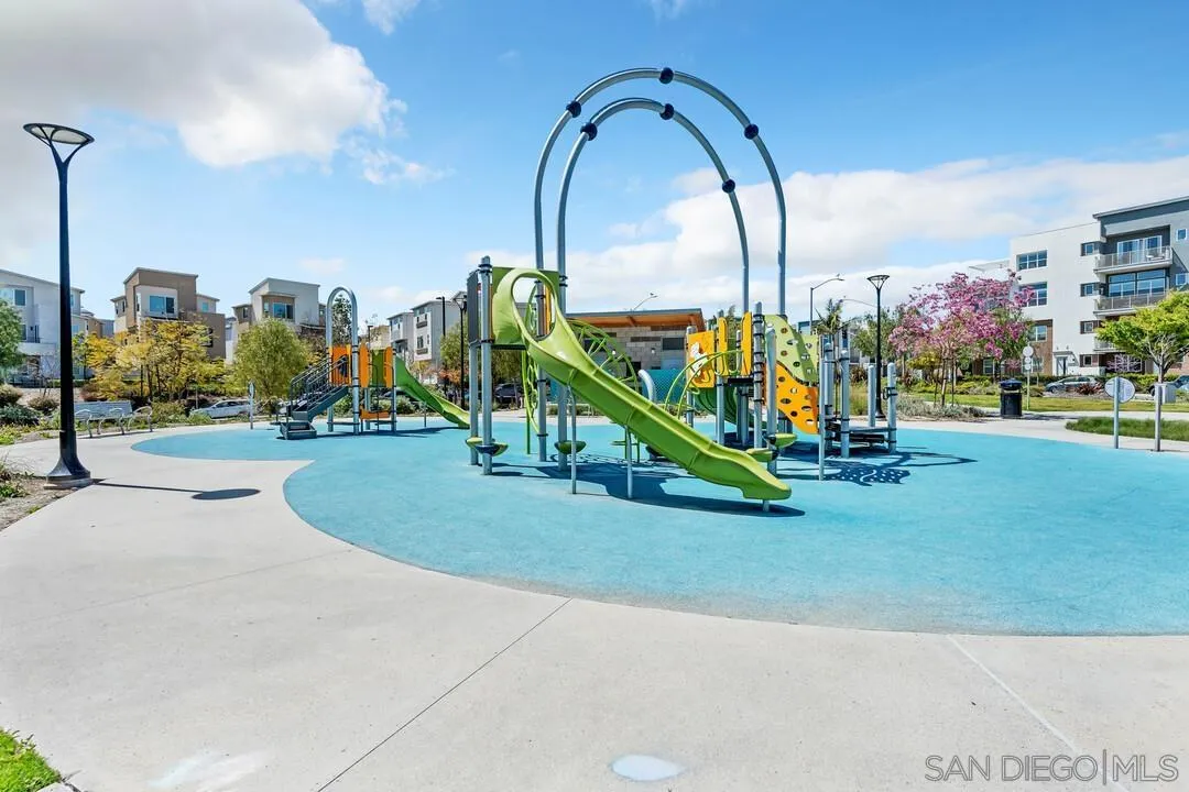 1842 Observation Way, Unit 3 Chula Vista, CA 91915 - Photo 34 of 46