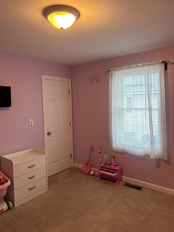 43 Commonwealth Avenue Fall River, MA 02721 - Photo 22 of 29 Gallery Image 22