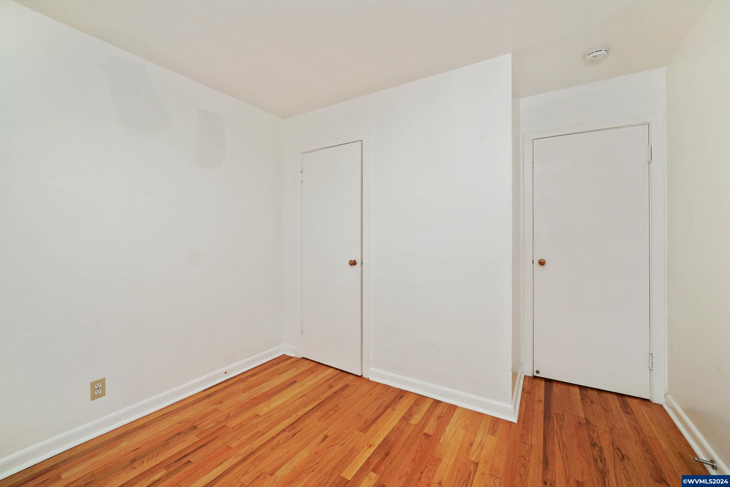 2455 Fisher Road Northeast Salem, OR 97305 - Photo 16 of 38 Gallery Image 16