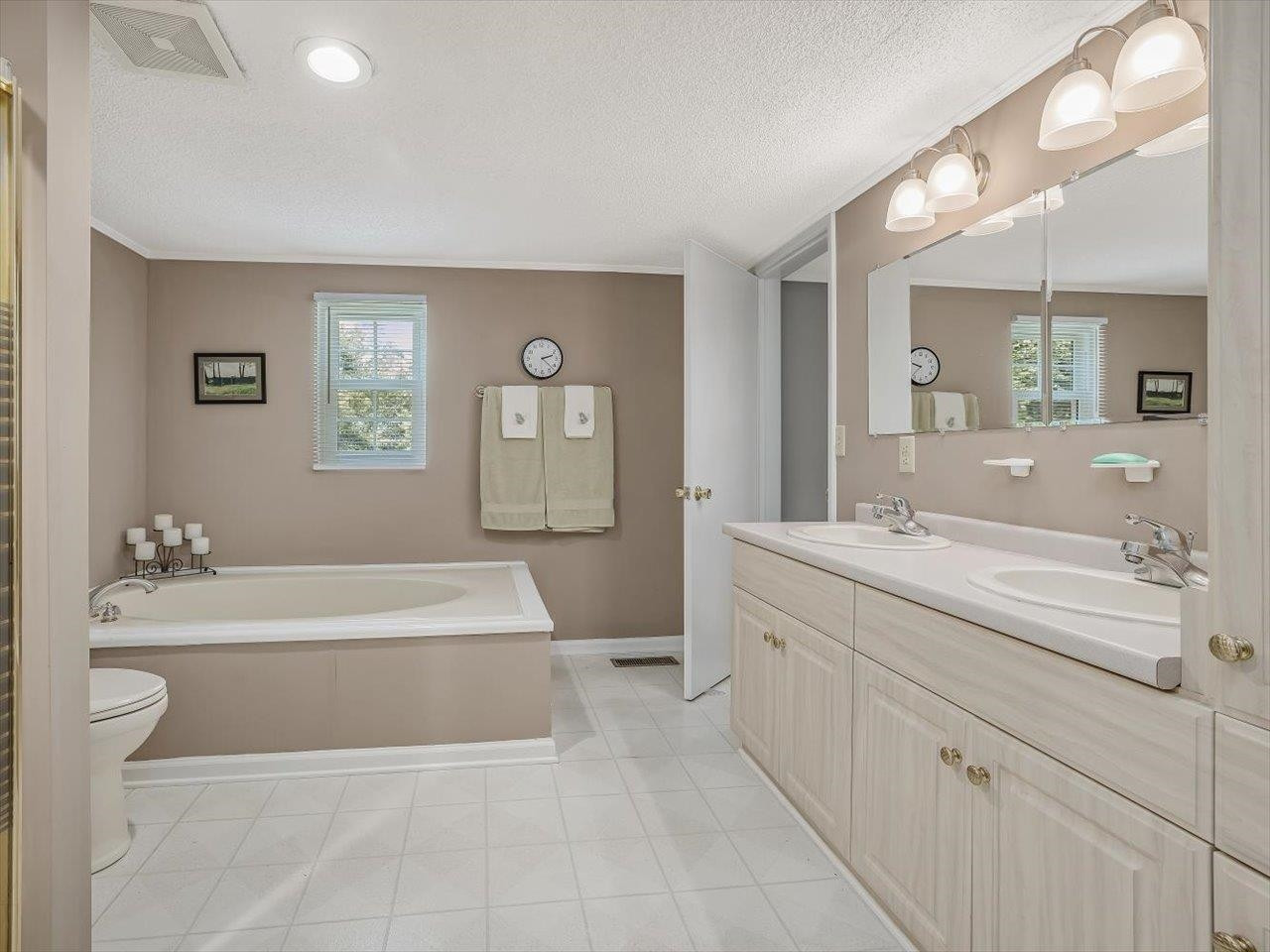2955 Dewitt Smith Road Pittsboro, NC 27312 - Photo 13 of 50 Bath